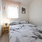 Apartman El Mar Póla